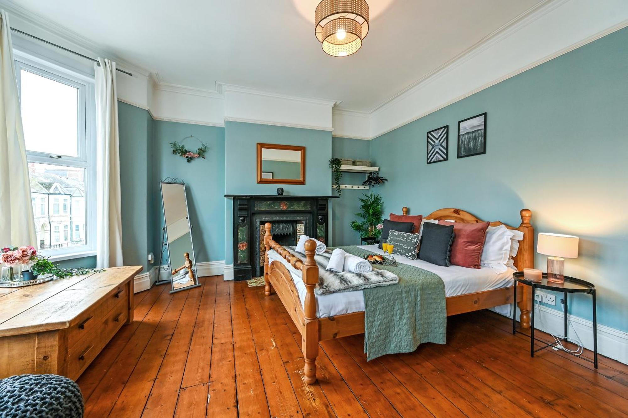 Willa Beautiful Townhouse, Great Location - Pet Friendly Cardiff Zewnętrze zdjęcie