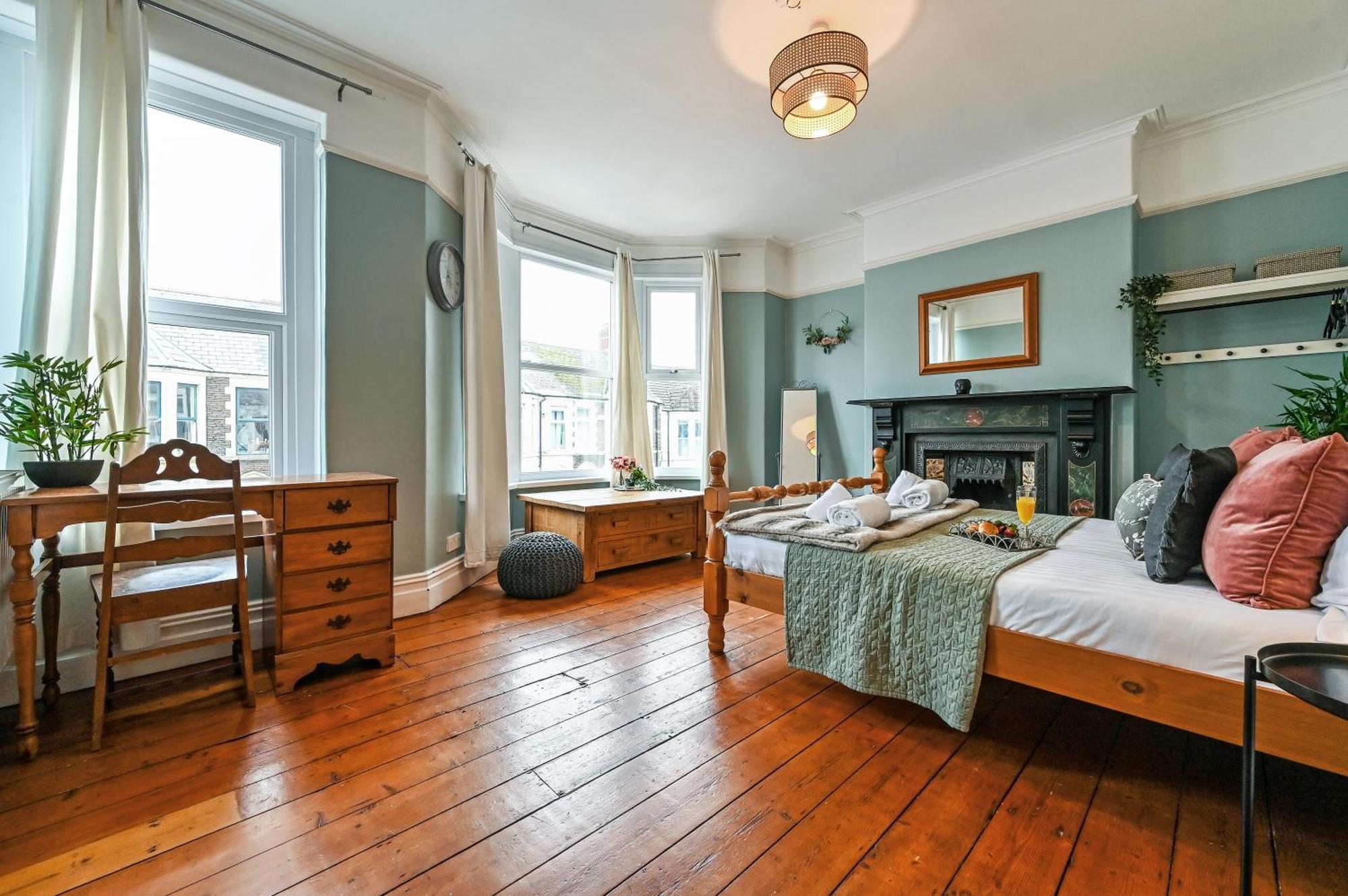 Willa Beautiful Townhouse, Great Location - Pet Friendly Cardiff Zewnętrze zdjęcie